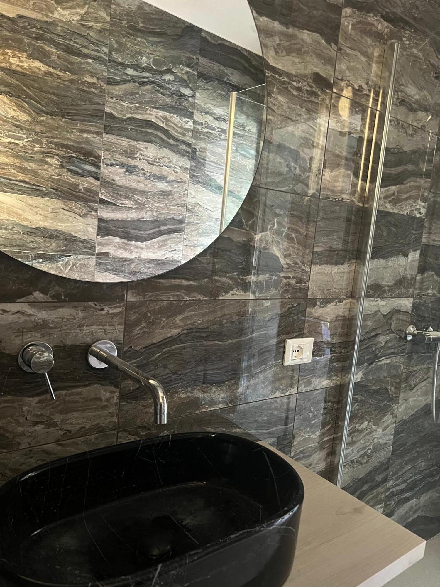 Loft Sirmione Apartment Стая снимка