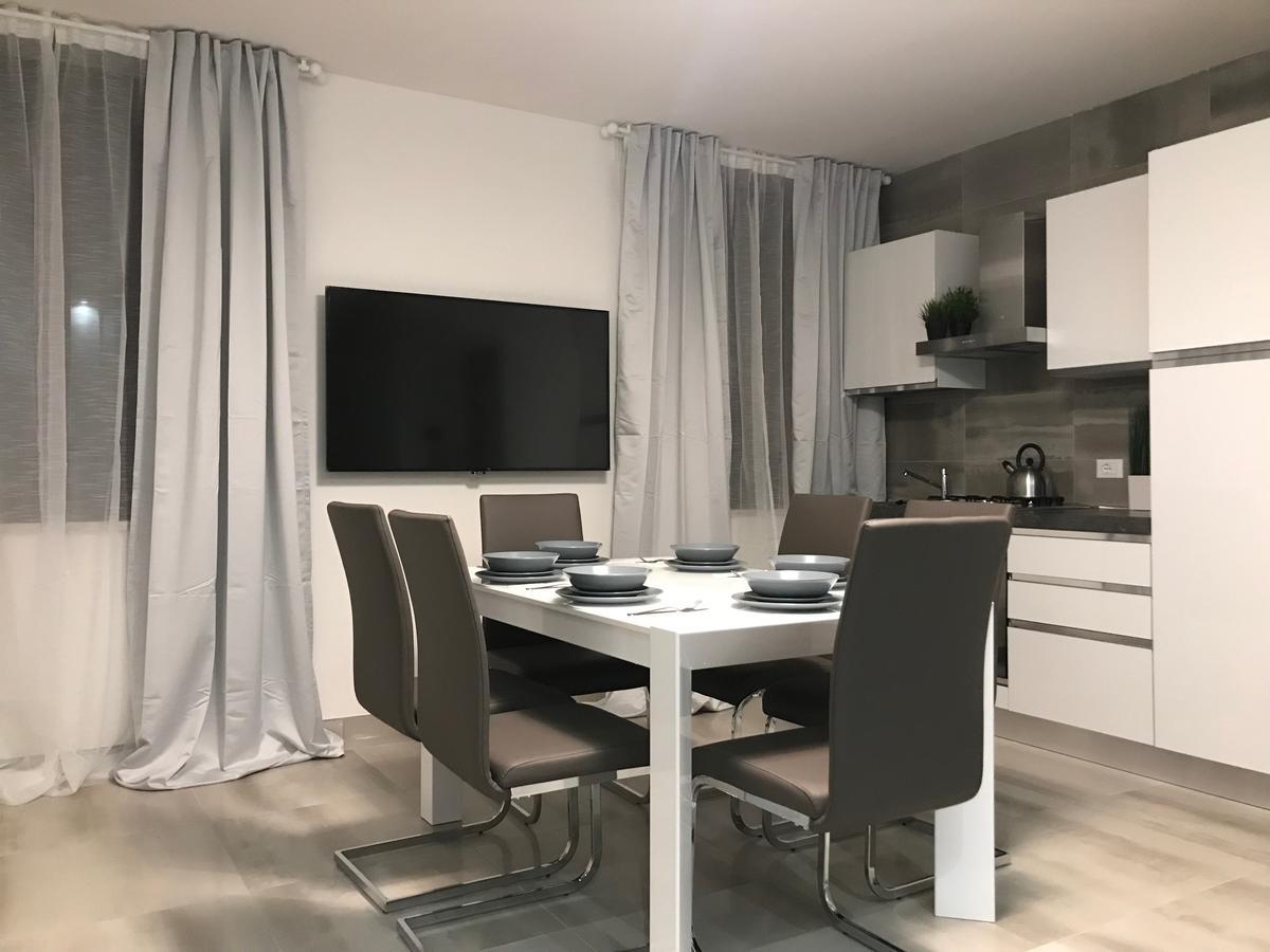 Loft Sirmione Apartment Екстериор снимка